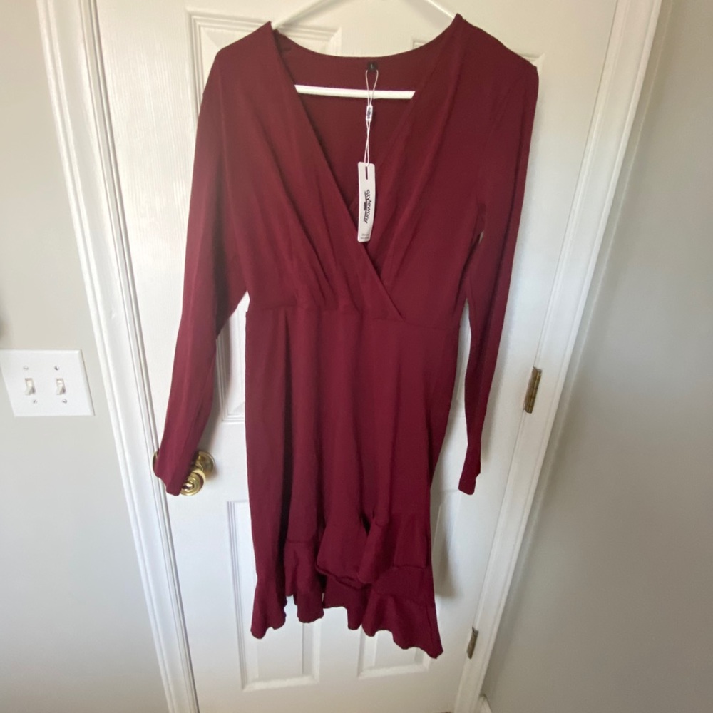 maroon dress
